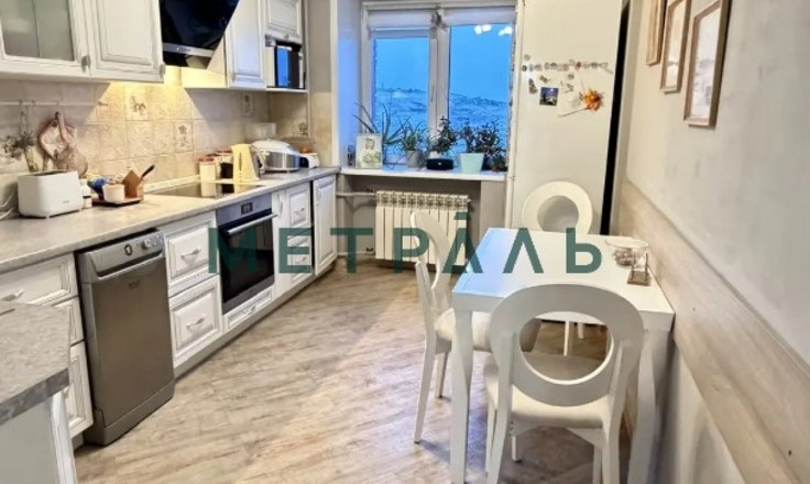 4-комн. на ул. Тотмина, 4г